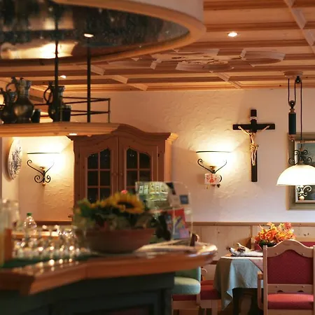 Seehotel Boutique Jaegerhof-hubertus Faulensee